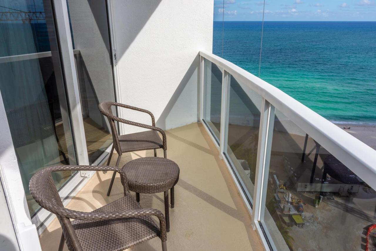 Hotel International Beach Tump Resort Ocean View 1100 Sf 1 Bed 1Bth Privately Owned Sunny Isles Μαϊάμι Μπιτς Εξωτερικό φωτογραφία